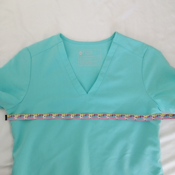 Figs Casma 3 Pocket Scrub Top Limited Edition Colour XXS - Picture 12 of 15
